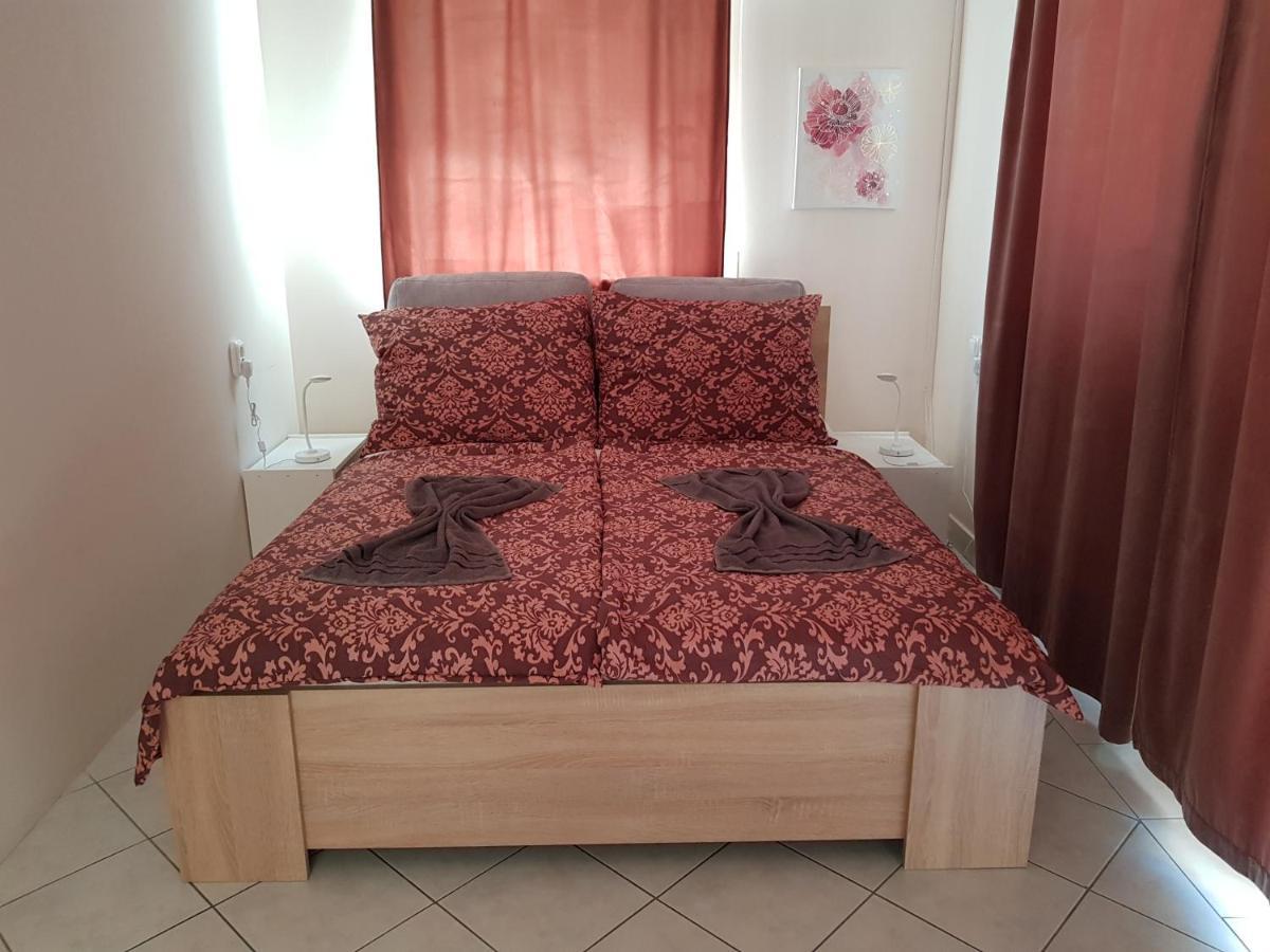 Bed and Breakfast Crystal Es Susanne Panzio Шиофок Экстерьер фото
