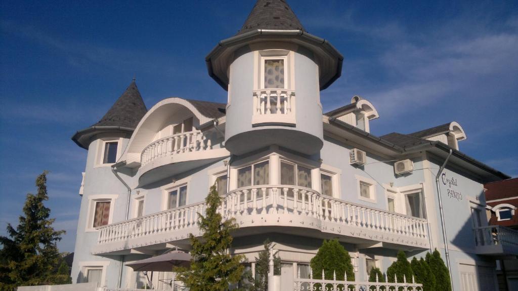 Bed and Breakfast Crystal Es Susanne Panzio Шиофок Экстерьер фото